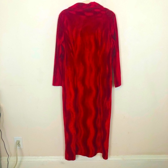 VINTAGE Red Y2K Faux Velvet Wavy Pattern Long Coat M - Picture 8 of 11